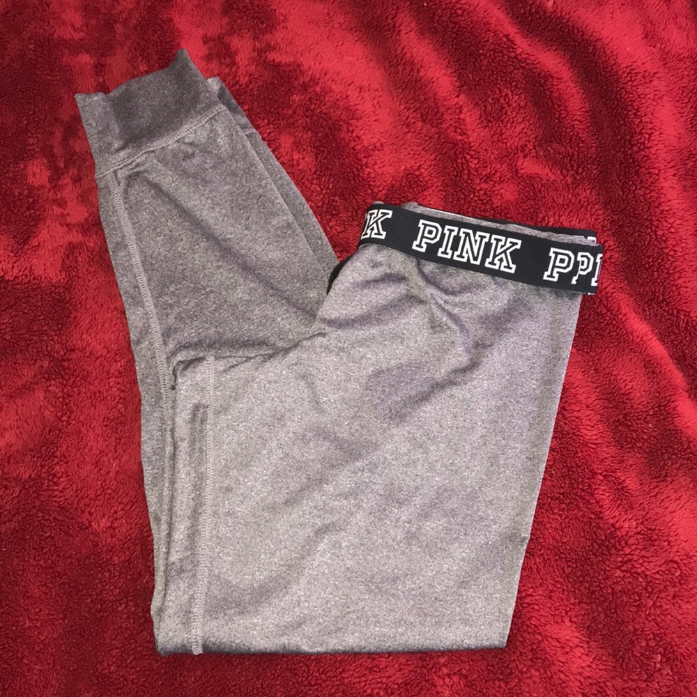 PINK Leggings